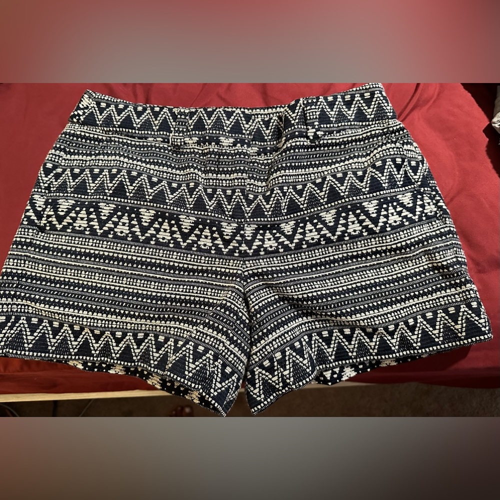 Loft size 0 shorts